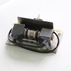 三凌科技  卧室夹丝器